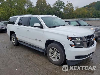 Czwarte zdjęcie samochodu z boku: 2018 CHEVROLET SUBURBAN K1500 LT VIN:1GNSKHKC0JR129630 - miniatura