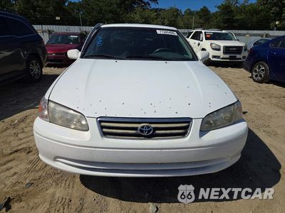Piąte zdjęcie samochodu w środku: 2000 TOYOTA CAMRY LE VIN:4T1BG22K8YU977692 - miniatura