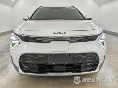 Piąte zdjęcie samochodu w środku: 2023 KIA NIRO WAVE VIN:KNDCT3L15P5015536 - miniatura