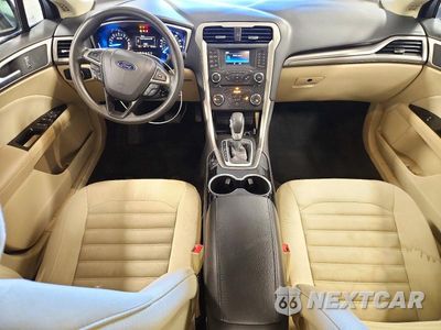 Zdjęcie 8 z 12 samochodu: 2015 FORD FUSION SE VIN:1FA6P0HD7F5126418 - miniatura