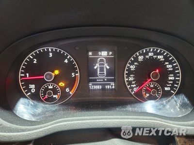 Zdjęcie 9 z 12 samochodu: 2015 VOLKSWAGEN PASSAT SEL VIN:1VWCV7A32FC023719 - miniatura