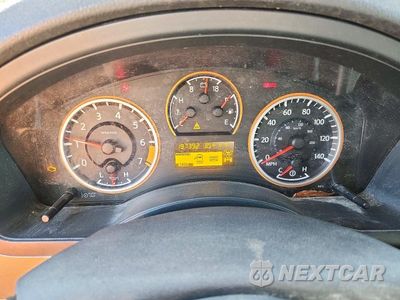 Zdjęcie 9 z 13 samochodu: 2012 NISSAN ARMADA SV VIN:5N1AA0NC6CN619967 - miniatura