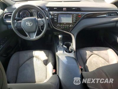 Zdjęcie 8 z 12 samochodu: 2020 TOYOTA CAMRY LE VIN:4T1C11AK8LU877506 - miniatura