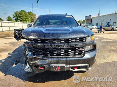 Piąte zdjęcie samochodu w środku: 2021 CHEVROLET SILVERADO K1500 TRAIL BOSS CUSTOM VIN:1GCPYCEF8MZ168864 - miniatura