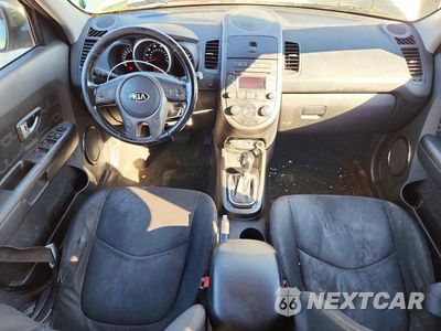 Zdjęcie 8 z 14 samochodu: 2013 KIA SOUL + VIN:KNDJT2A61D7513023 - miniatura