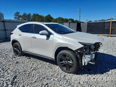 Czwarte zdjęcie samochodu z boku: 2025 LEXUS NX 450H+ BASE VIN:JTJHKCFZ1S2061432 - miniatura