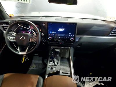 Zdjęcie 8 z 14 samochodu: 2024 LEXUS GX 550 PREMIUM+ VIN:JTJTBCDX5R5033671 - miniatura