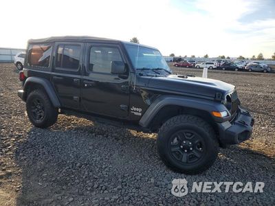 Czwarte zdjęcie samochodu z boku: 2018 JEEP WRANGLER UNLIMITED SPORT VIN:1C4HJXDN1JW206408 - miniatura