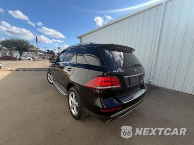 Trzecie zdjęcie samochodu z tyłu: 2016 MERCEDES-BENZ GLE 350 VIN:4JGDA5JB2GA712019 - miniatura