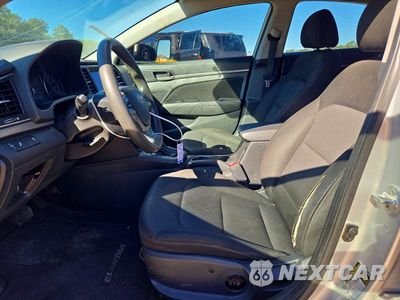 Zdjęcie 7 z 12 samochodu: 2018 HYUNDAI ELANTRA SEL VIN:5NPD84LF3JH365228 - miniatura
