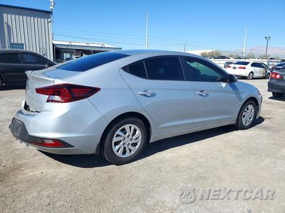 Trzecie zdjęcie samochodu z tyłu: 2020 HYUNDAI ELANTRA SE VIN:KMHD74LF5LU069828 - miniatura