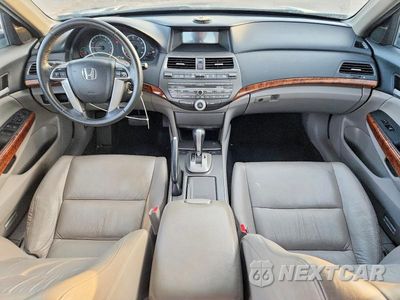 Zdjęcie 8 z 13 samochodu: 2012 HONDA ACCORD EXL VIN:1HGCP2F83CA187431 - miniatura