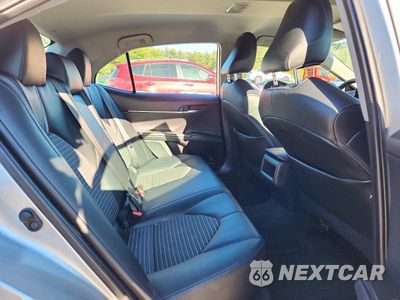 Zdjęcie 10 z 13 samochodu: 2021 TOYOTA CAMRY SE VIN:4T1G11AK3MU520009 - miniatura