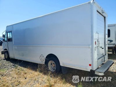 Drugie zdjęcie samochodu z przodu: 2015 FREIGHTLINER MT45G CHASSIS DELIVERY TRUCK VIN:4UZAAPDU1FCGJ1006 - miniatura
