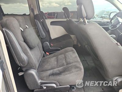 Zdjęcie 11 z 13 samochodu: 2016 DODGE GRAND CARAVAN SE VIN:2C4RDGBG0GR322717 - miniatura