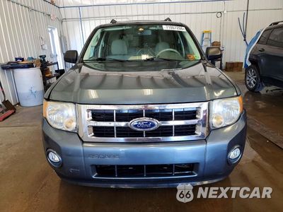 Piąte zdjęcie samochodu w środku: 2011 FORD ESCAPE XLT VIN:1FMCU9DG3BKA65909 - miniatura