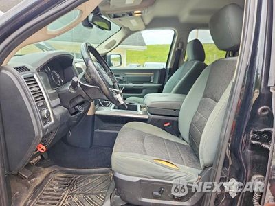 Zdjęcie 7 z 12 samochodu: 2015 RAM 1500 CREW CAB (4 DOO VIN:1C6RR7GT0FS721106 - miniatura