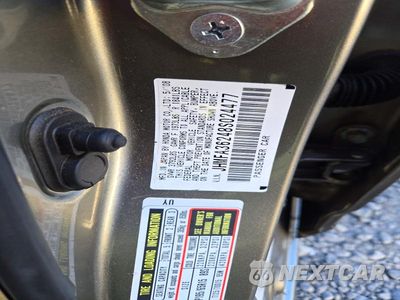 Zdjęcie 12 z 12 samochodu: 2008 HONDA CIVIC HYBRID VIN:JHMFA36248S024477 - miniatura