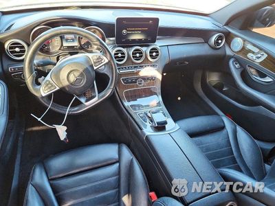 Zdjęcie 8 z 12 samochodu: 2017 MERCEDES-BENZ C 43 4MATIC AMG VIN:55SWF6EB7HU205574 - miniatura