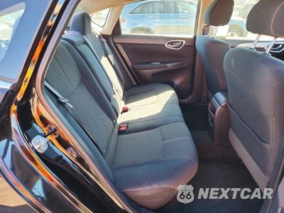 Zdjęcie 10 z 12 samochodu: 2014 NISSAN SENTRA S VIN:3N1AB7AP8EL678981 - miniatura