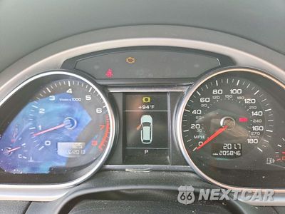 Zdjęcie 9 z 13 samochodu: 2013 AUDI Q7 PREMIUM PLUS VIN:WA1LGAFE6DD003060 - miniatura