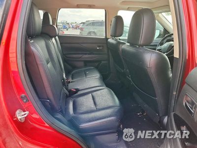 Zdjęcie 11 z 14 samochodu: 2016 MITSUBISHI OUTLANDER GT VIN:JA4JZ4AX8GZ013298 - miniatura