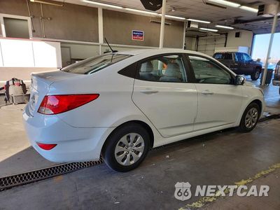 Trzecie zdjęcie samochodu z tyłu: 2016 HYUNDAI ACCENT SE VIN:KMHCT4AE3GU098607 - miniatura