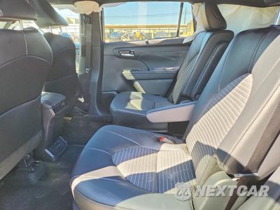 Zdjęcie 11 z 13 samochodu: 2026 TOYOTA HIGHLANDER XSE VIN:5TDKDRBH1TS610334 - miniatura