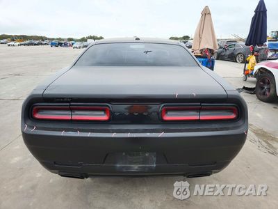 Zdjęcie 6 z 12 samochodu: 2016 DODGE CHALLENGER SXT VIN:2C3CDZAG0GH113636 - miniatura