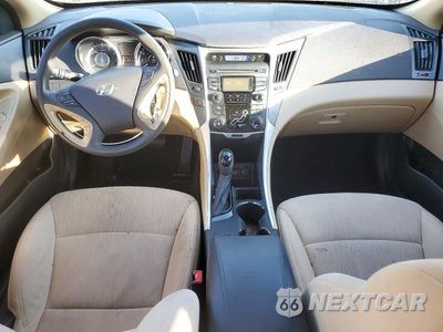 Zdjęcie 8 z 12 samochodu: 2013 HYUNDAI SONATA GLS VIN:5NPEB4AC4DH700709 - miniatura
