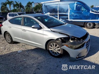 Czwarte zdjęcie samochodu z boku: 2017 HYUNDAI ELANTRA SE VIN:5NPD84LF9HH057197 - miniatura