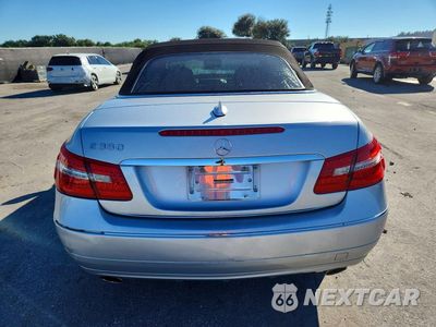 Zdjęcie 6 z 12 samochodu: 2011 MERCEDES-BENZ E 350 VIN:WDDKK5GF8BF050192 - miniatura