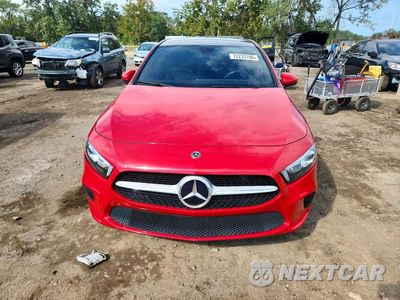 Piąte zdjęcie samochodu w środku: 2020 MERCEDES-BENZ A 220 4MATIC VIN:W1K3G4FB7LW045016 - miniatura