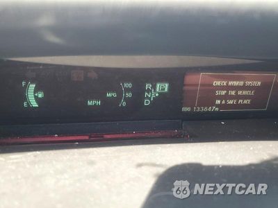 Zdjęcie 9 z 14 samochodu: 2013 TOYOTA PRIUS THREE VIN:JTDKN3DU0D5545987 - miniatura