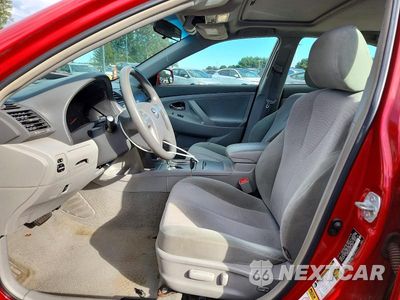 Zdjęcie 7 z 12 samochodu: 2010 TOYOTA CAMRY LE VIN:4T1BF3EKXAU515502 - miniatura