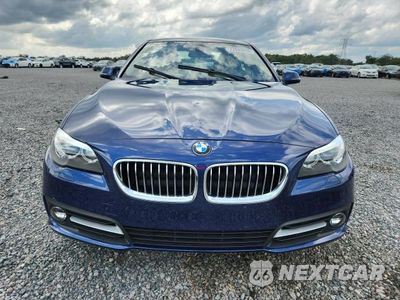 Piąte zdjęcie samochodu w środku: 2016 BMW 528 I VIN:WBA5A5C53GD529837 - miniatura