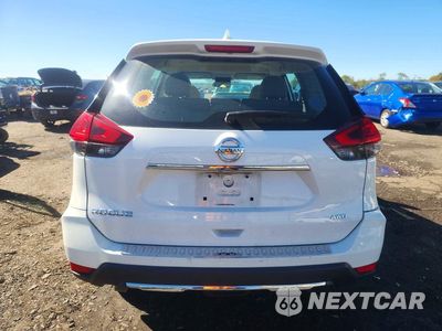Zdjęcie 6 z 14 samochodu: 2017 NISSAN ROGUE S VIN:5N1AT2MVXHC799532 - miniatura