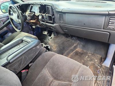 Zdjęcie 8 z 12 samochodu: 2007 CHEVROLET SILVERADO C1500 CLASSIC VIN:3GCEC14X17G227228 - miniatura