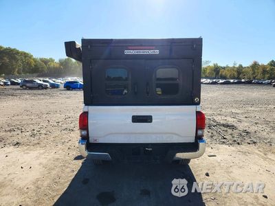 Zdjęcie 6 z 12 samochodu: 2023 TOYOTA TACOMA SR5 VIN:3TYRX5GN4PT085485 - miniatura