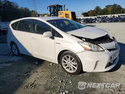 Czwarte zdjęcie samochodu z boku: 2014 TOYOTA PRIUS V FIVE VIN:JTDZN3EU2E3321114 - miniatura