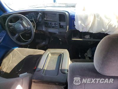 Zdjęcie 8 z 12 samochodu: 2001 GMC NEW SIERRA C1500 VIN:2GTEC19T311143997 - miniatura