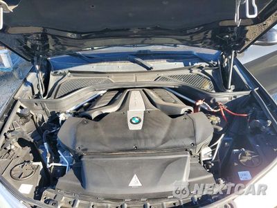 Zdjęcie 12 z 13 samochodu: 2015 BMW X5 XDRIVE50I VIN:5UXKR6C54F0J75528 - miniatura