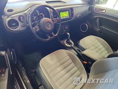 Zdjęcie 8 z 12 samochodu: 2016 VOLKSWAGEN BEETLE S/SE VIN:3VW507AT3GM814008 - miniatura