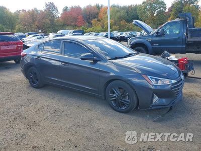 Czwarte zdjęcie samochodu z boku: 2020 HYUNDAI ELANTRA SEL VIN:5NPD84LFXLH622338 - miniatura