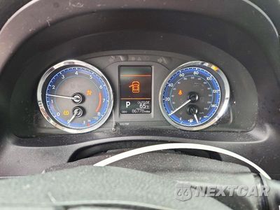 Zdjęcie 9 z 13 samochodu: 2018 TOYOTA COROLLA LE VIN:5YFBURHE6JP807289 - miniatura