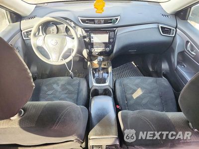 Zdjęcie 8 z 13 samochodu: 2016 NISSAN ROGUE SV VIN:5N1AT2MV2GC802793 - miniatura