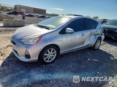 2013 TOYOTA PRIUS C THREE JTDKDTB35D1057588 - główne zdjęcie licytacji z USA - miniatura