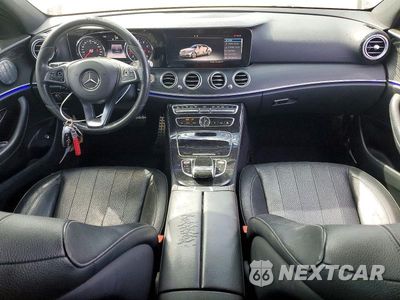 Zdjęcie 8 z 13 samochodu: 2017 MERCEDES-BENZ E 300 VIN:WDDZF4JB6HA049969 - miniatura