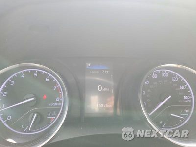 Zdjęcie 9 z 13 samochodu: 2018 TOYOTA CAMRY SE VIN:4T1B11HK9JU624550 - miniatura