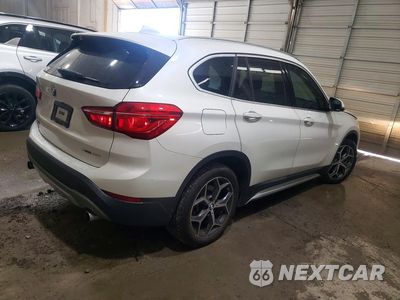 Trzecie zdjęcie samochodu z tyłu: 2022 BMW X1 SDRIVE28I VIN:WBXHU7C36J3H43628 - miniatura